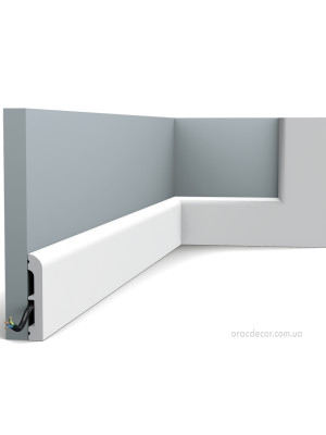 Напольный плинтус гладкий Orac decor SX183-RAL9003 цвет белый