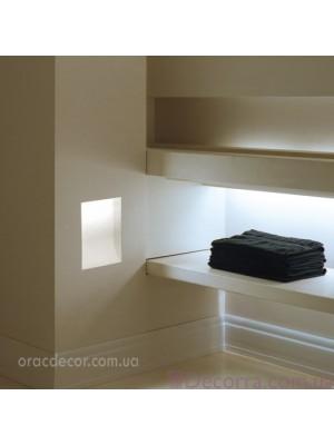 Напольный плинтус гладкий Orac Decor SX104