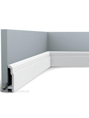 Напольный плинтус гладкий Orac Decor SX155