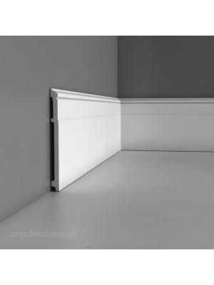 Напольный плинтус гладкий Orac Decor SX156