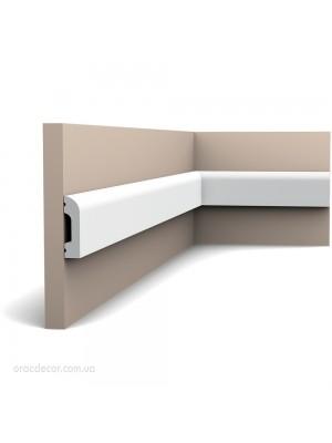 Напольный плинтус гибкий Orac decor SX182F