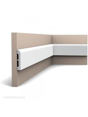 Напольный плинтус гладкий Orac decor SX183
