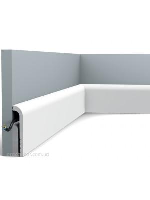 Напольный плинтус гладкий Orac decor SX185