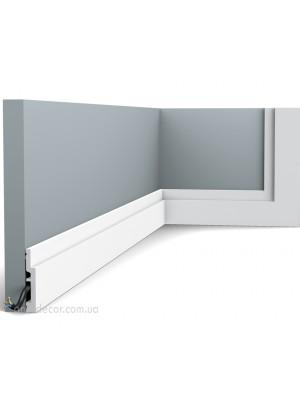 Напольный плинтус гладкий Orac decor SX187